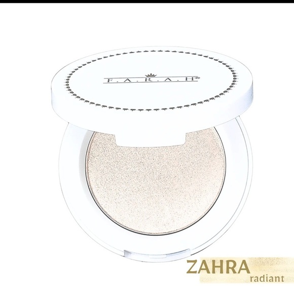 Farah Other - F.A.R.A.H Highlighter / Zahra / Radiant Cool Champagne Highlighter / NEW IN BOX!